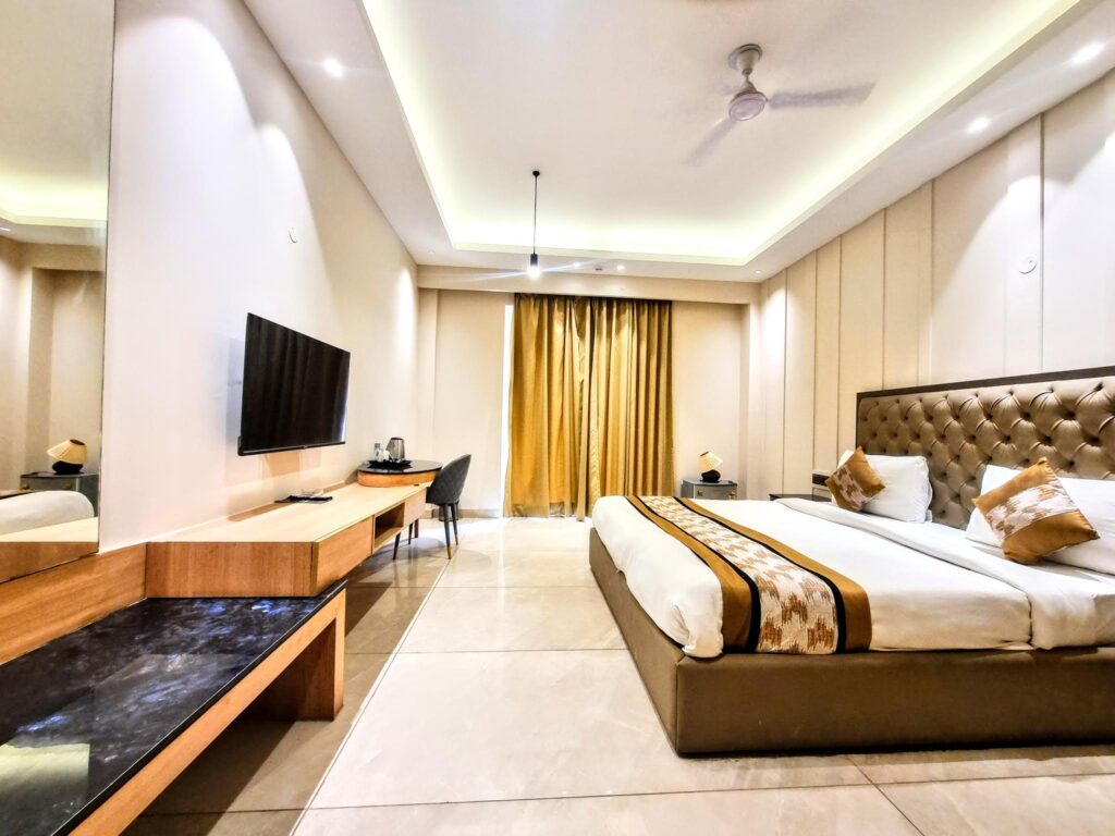 Hotel Near Medanta Gurgaon